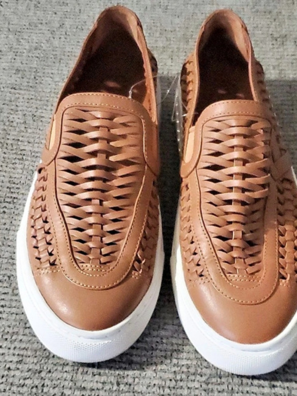 Womems Tory Burch Woven Leather Sneakers In Brown & White